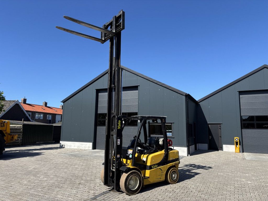 Yale GLP35VX Triplo mast 4.550mm, LPG, Side Shift.