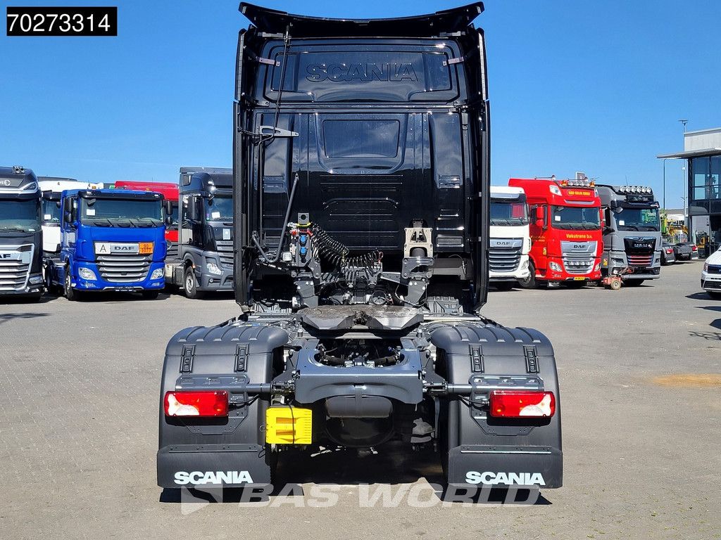 Scania S460 4X2 Retarder 2xTanks LED Standklima ACC Euro 6