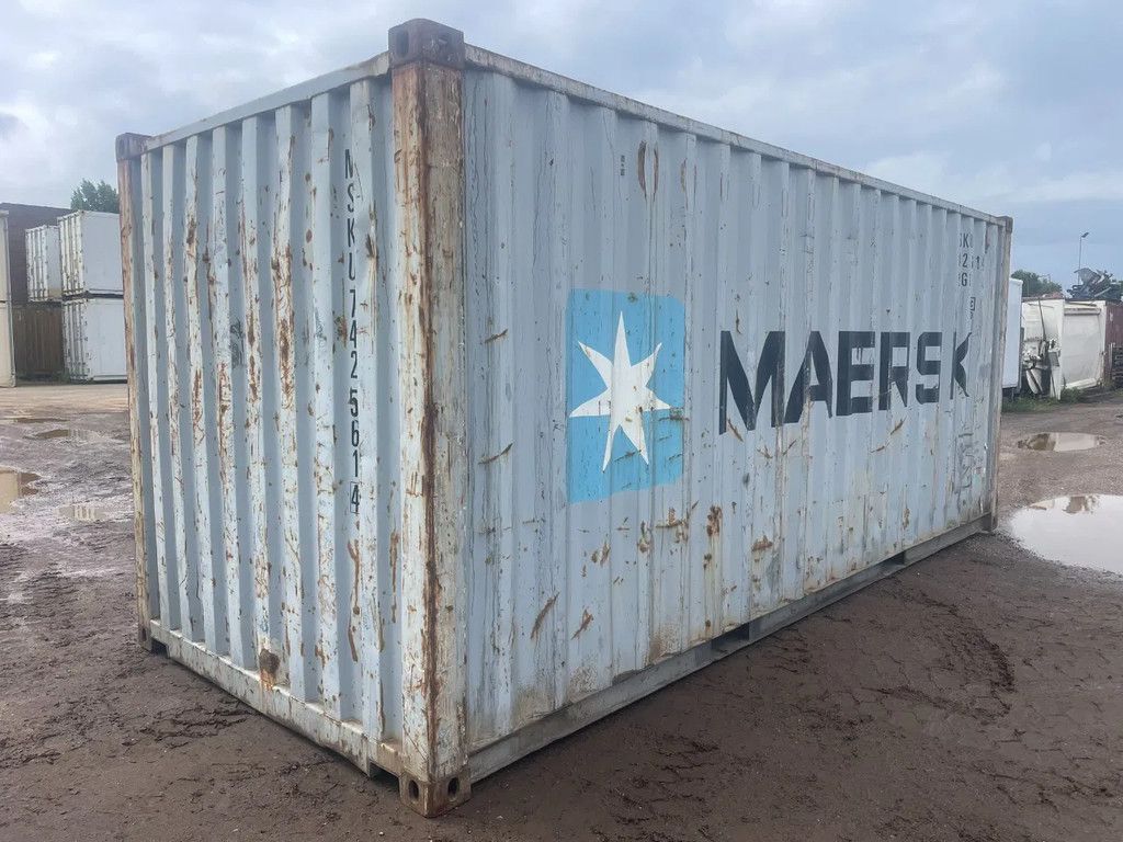All in 20ft zeecontainer