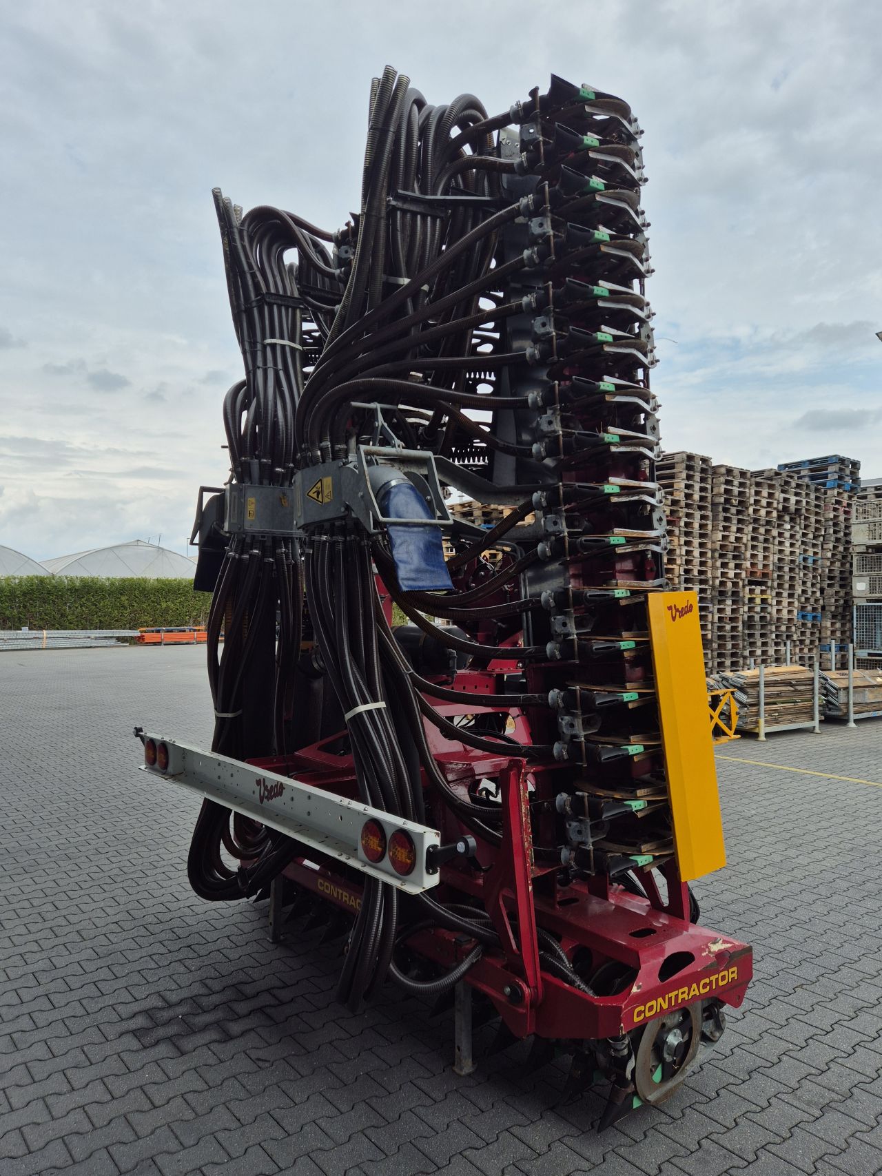 VREDO ZB4 12M DV L