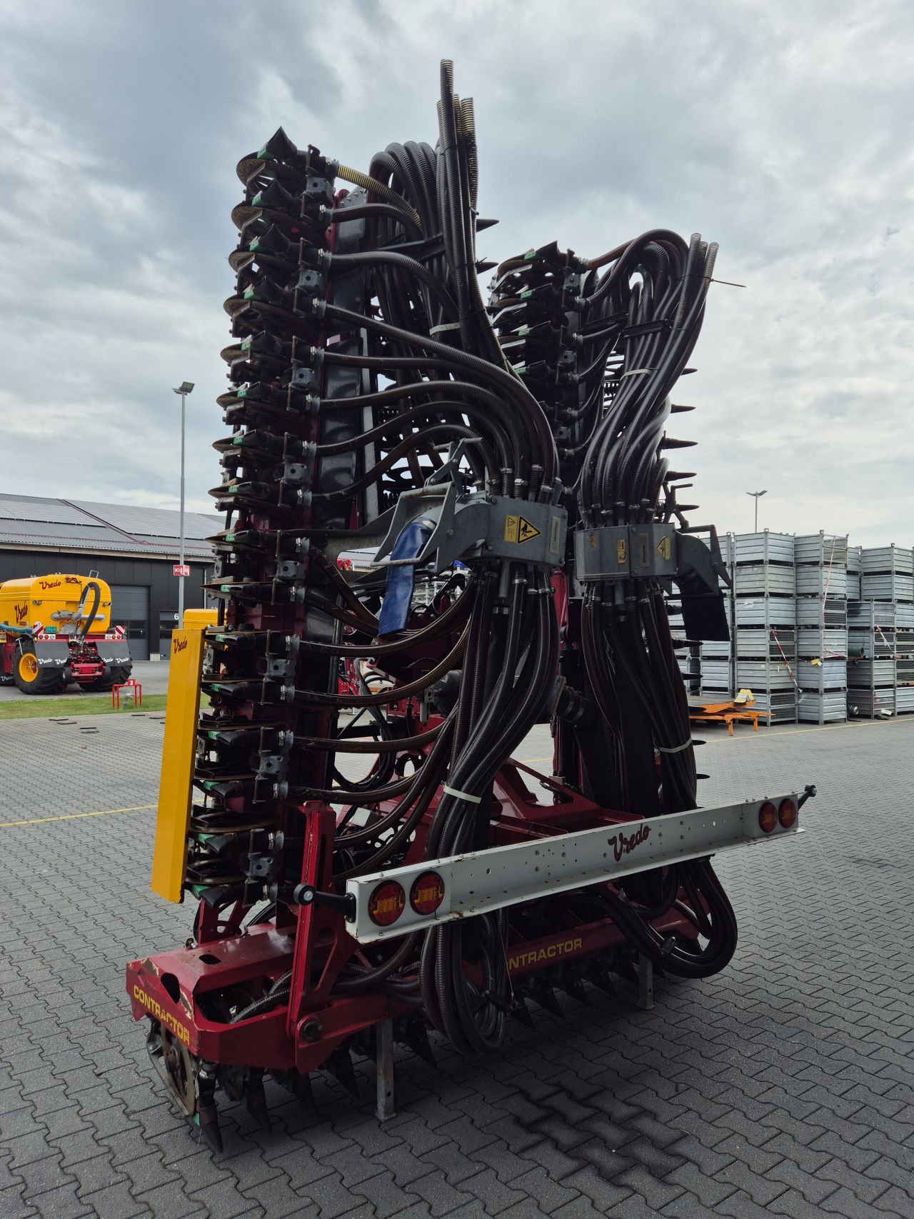 VREDO ZB4 12M DV L