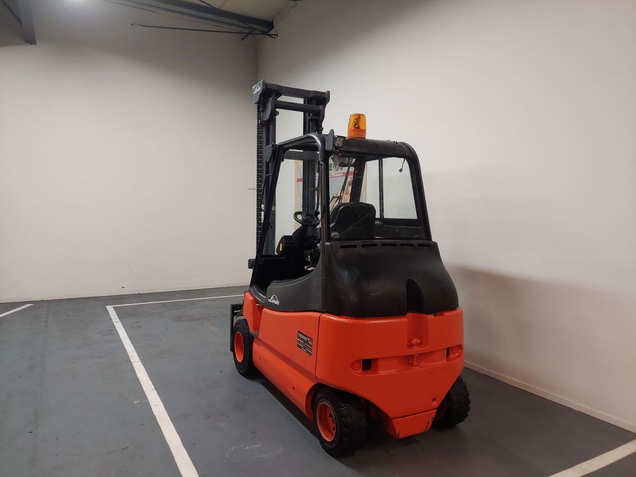 Linde E30/600-03