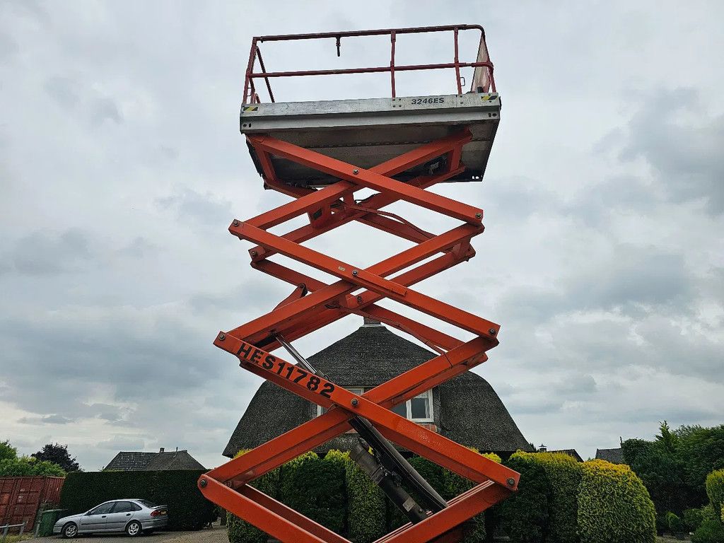 JLG 2146es 12 m schaarlift hoogwerker