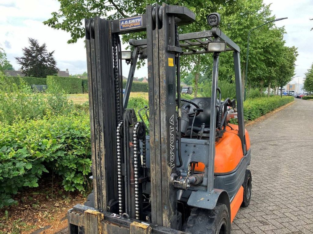 Heftruck Toyota 02-6FGF-30 LPG 2750kg 3.3m 1994