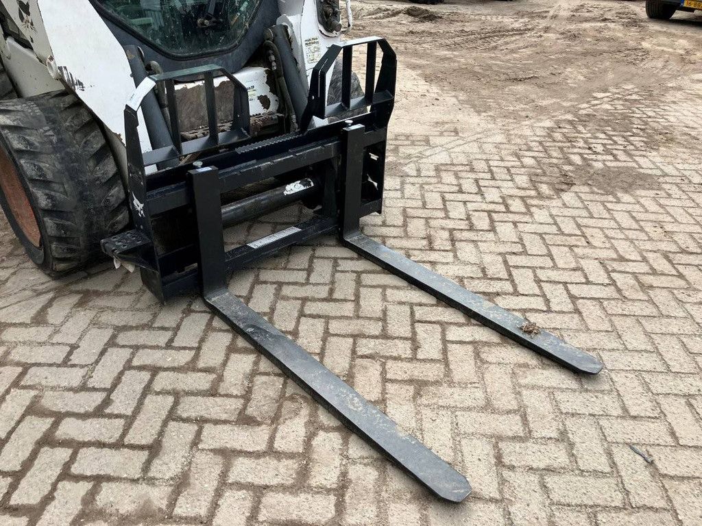 Skid steer loader Bobcat S590 Diesel 2013