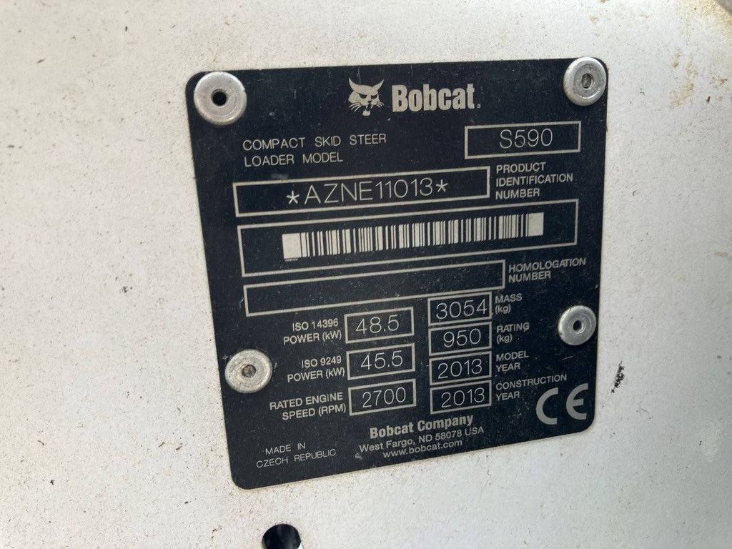 Skid steer loader Bobcat S590 Diesel 2013