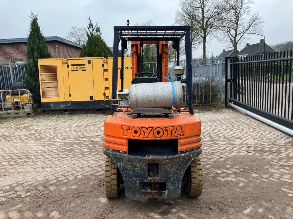 Gabelstapler Toyota 42-5FGF 25 LPG 2500kg 4,7m 1990
