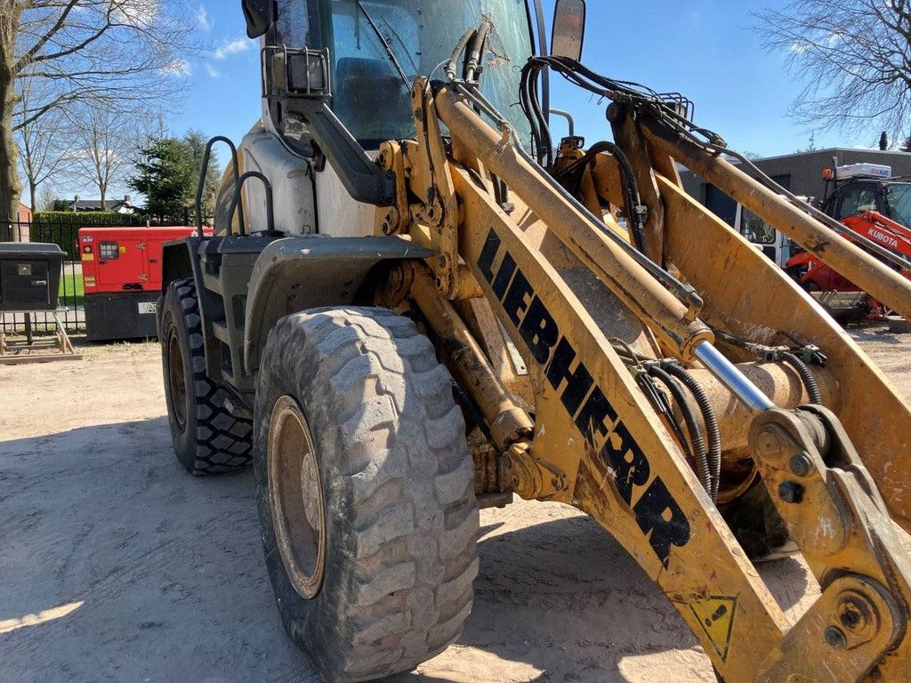 Wiellader Liebherr L524 Diesel 2008