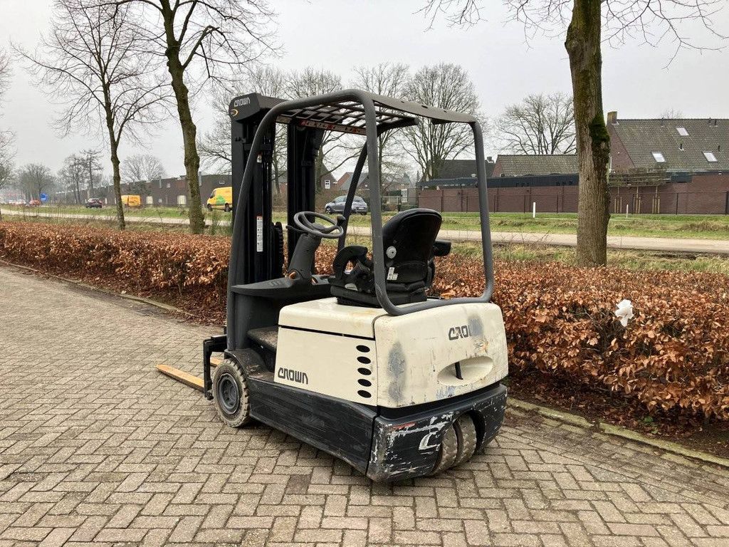 Heftruck Crown SC4220 Elektrisch 4m 2011