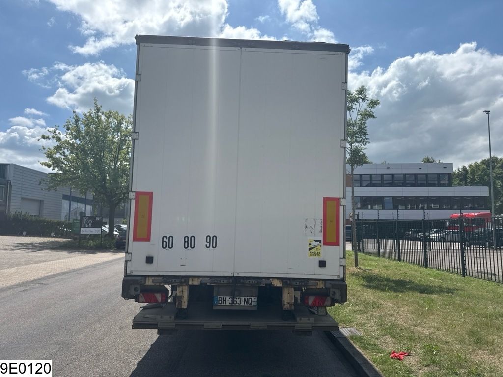Fruehauf Tautliner Palfinger