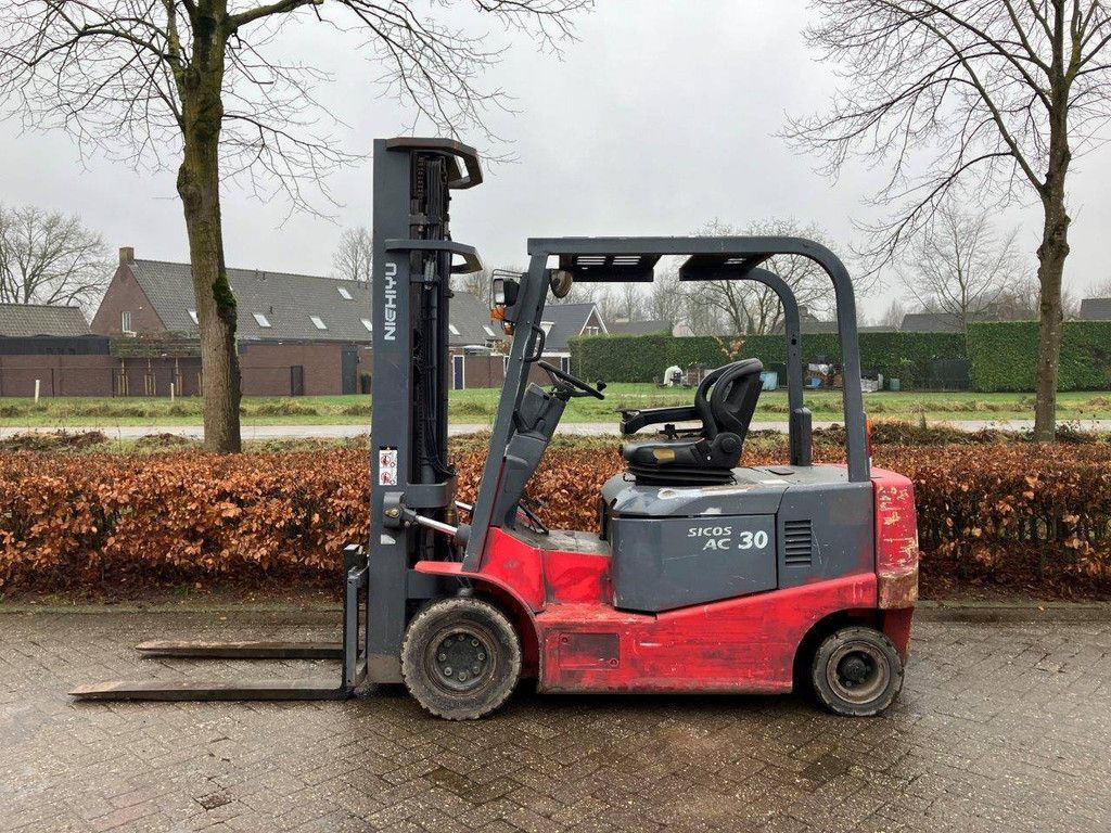 Heftruck Nichiyu FBC 30PN Elektrisch 3000kg