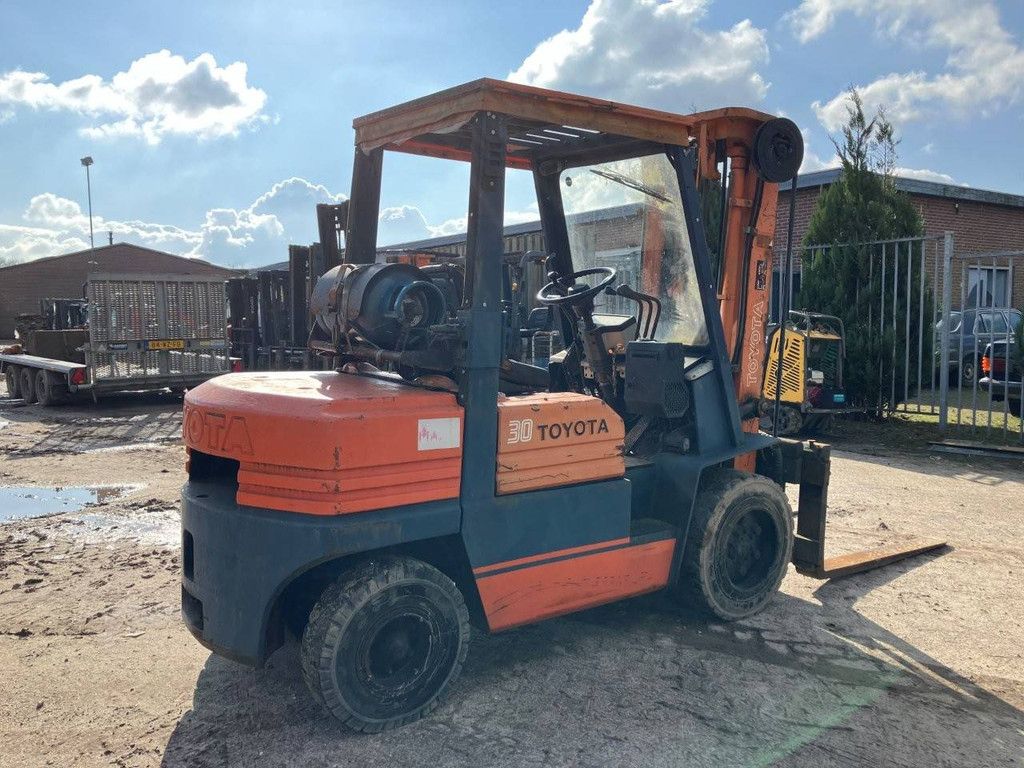 Gabelstapler Toyota 02-5FG30 LPG