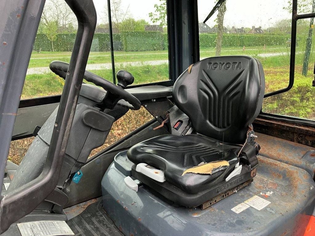 Forklift Toyota 02-8FDF30 Diesel 3000kg 2012
