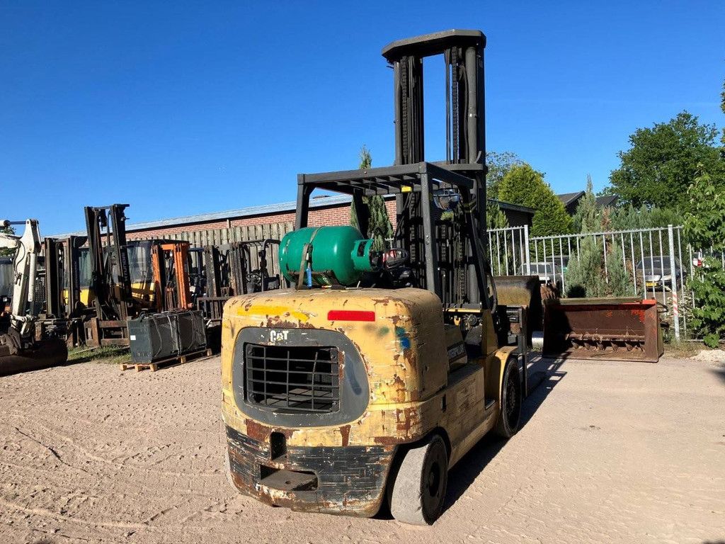 Gabelstapler Caterpillar GC60K Treibgas 6000kg 2000