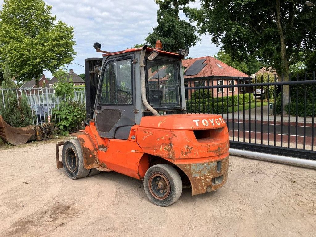 Heftruck Toyota 7FDU45 Diesel 4500kg 5.55m