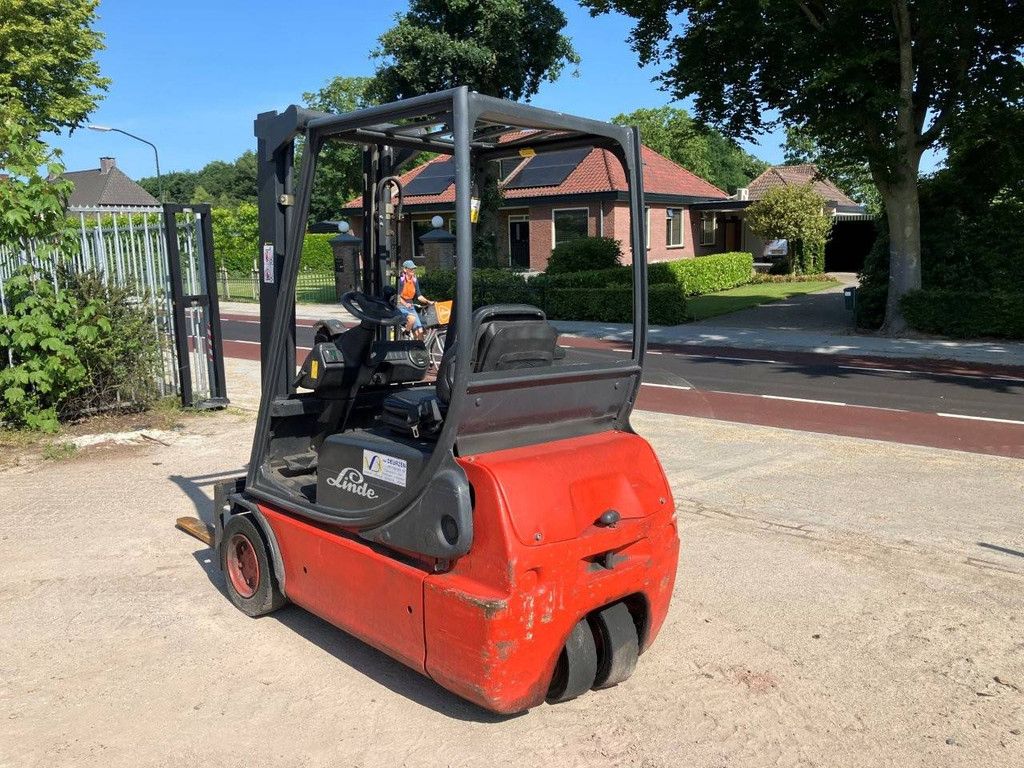 Forklift Linde E16C-02 Electric 1600kg 2003