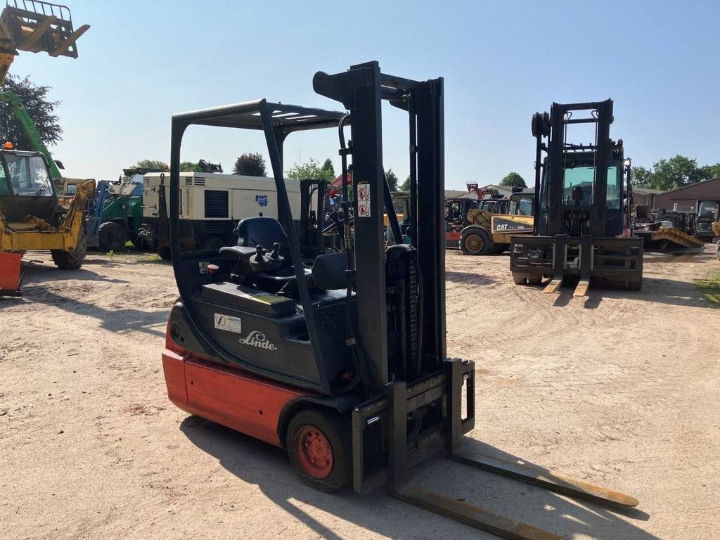 Forklift Linde E16C-02 Electric 1600kg 2003