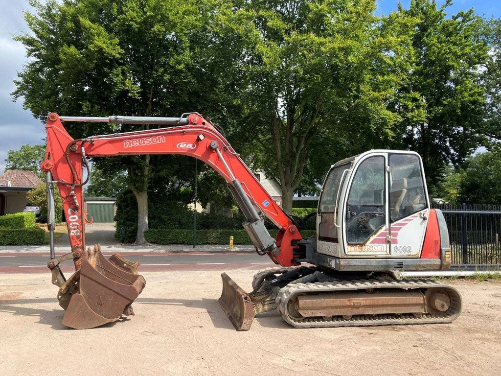 Rupsgraafmachine Neuson 8002 Diesel