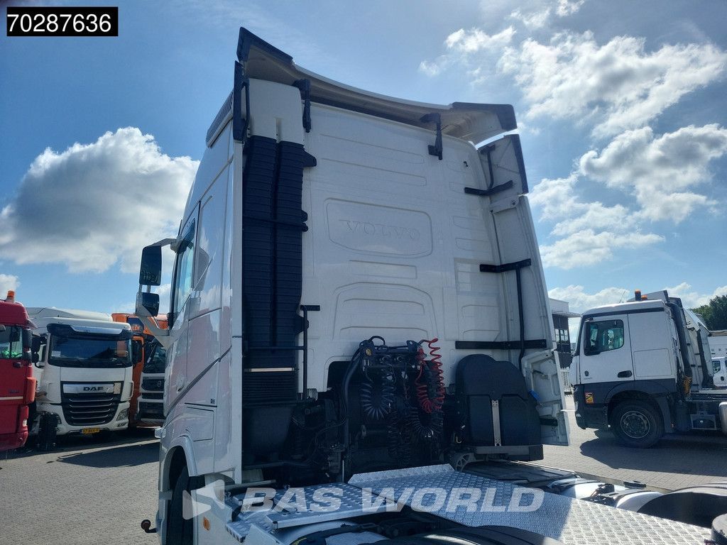 Volvo FH 500 6X2 Globetrotter VEB+ 2x Tanks I-ParkCool Lift+Lenkachse Navi Euro 6