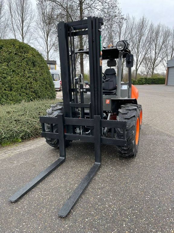 AUSA C 251 H x4