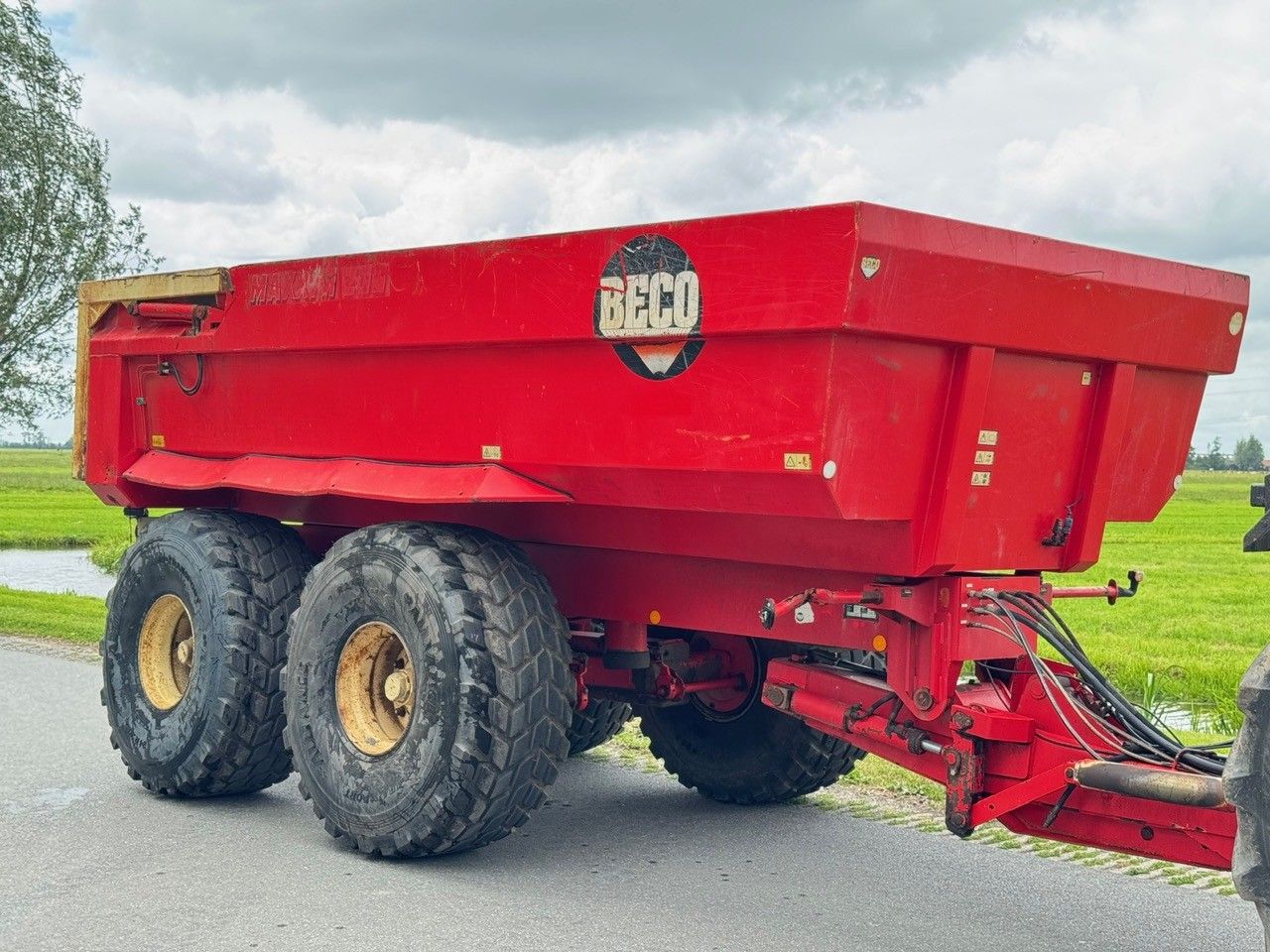 Te koop: 2x Beco maxxim 200