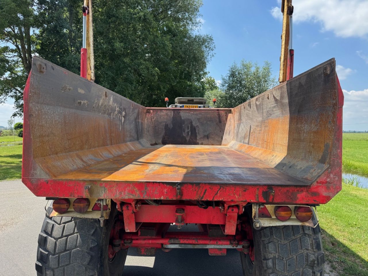 Te koop: 2x Beco maxxim 200