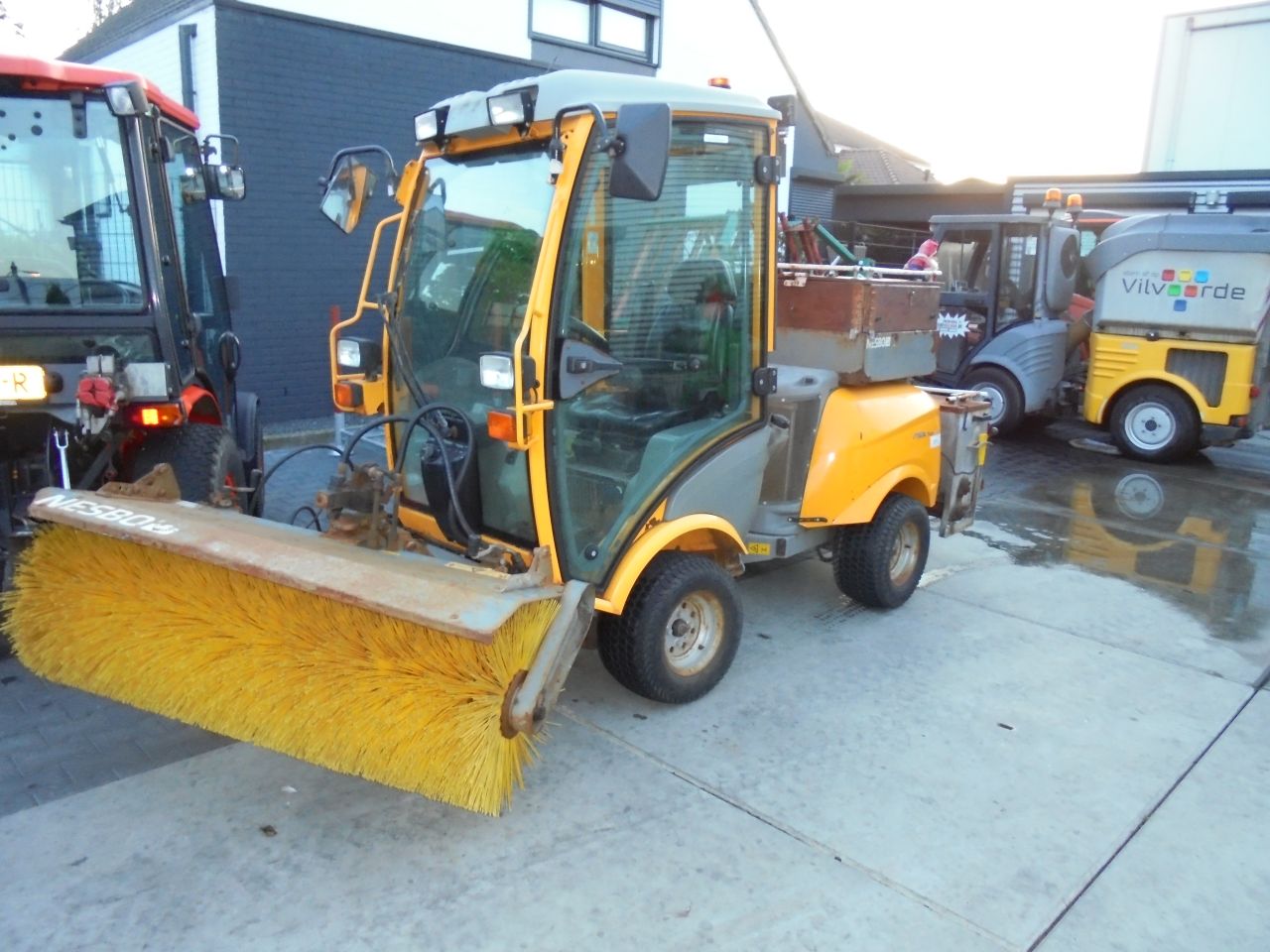 Stiga titan 740