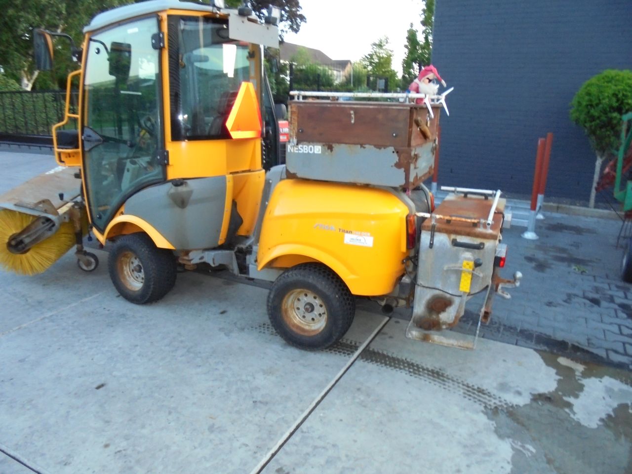 Stiga titan 740