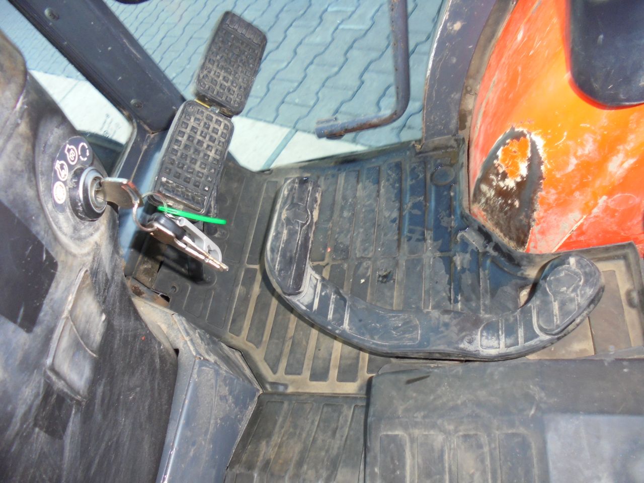 Kubota B2530,airco/bi speed