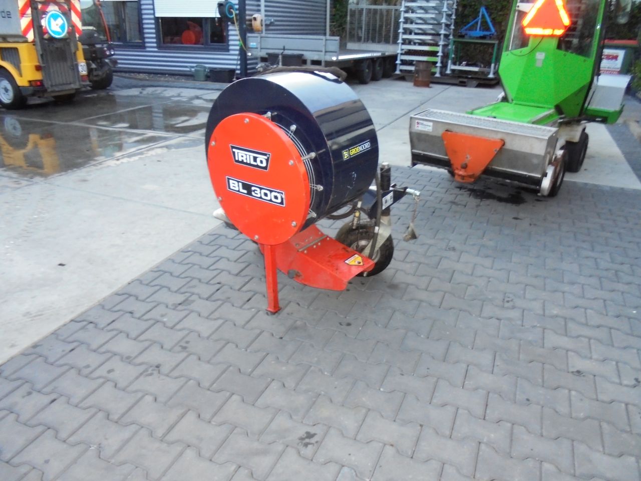 Trilo hydr front bladblazer