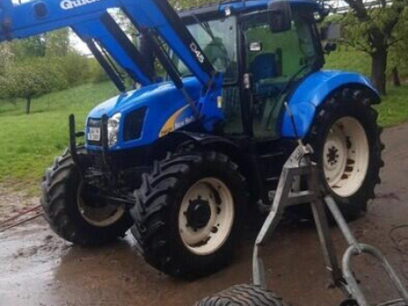 New Holland T6020