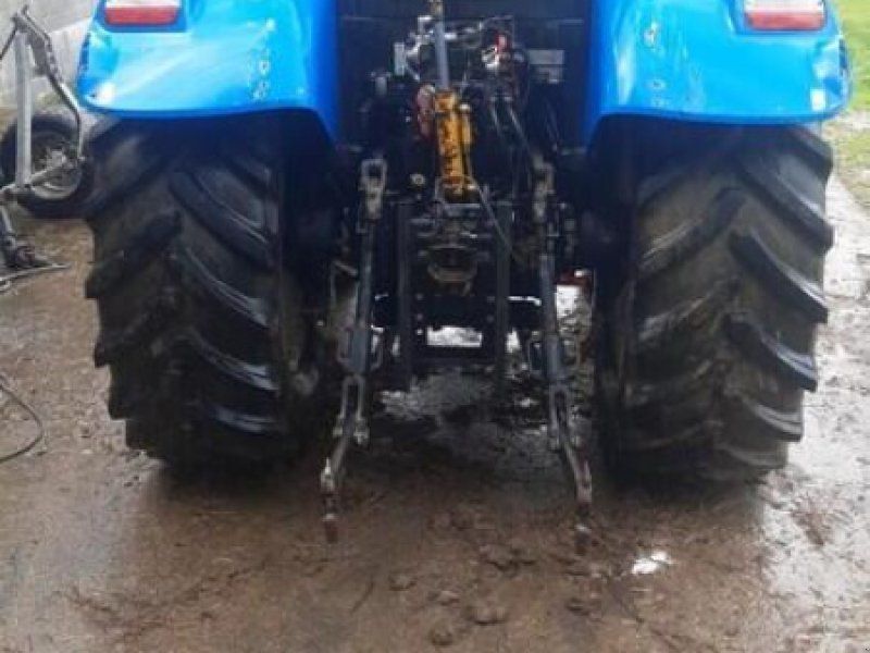 New Holland T6020