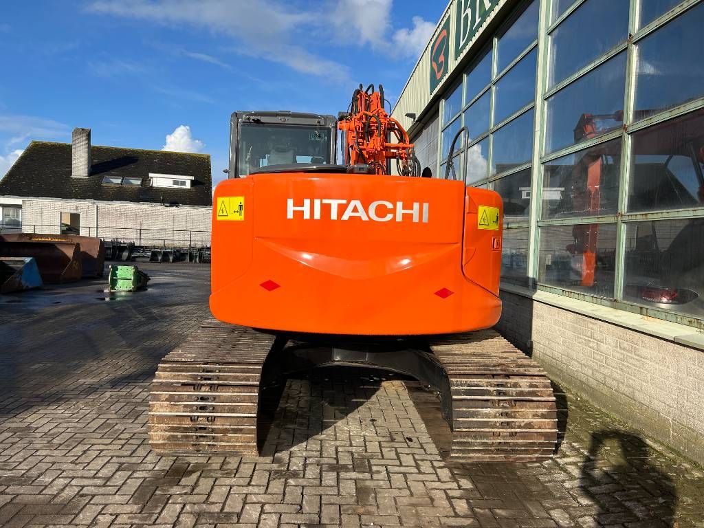 Hitachi Zaxis 135US-3