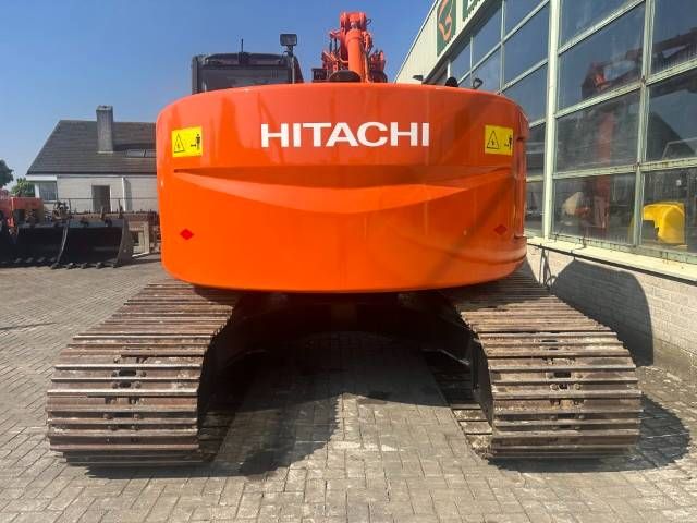 Hitachi Zaxis 225 US LC-3