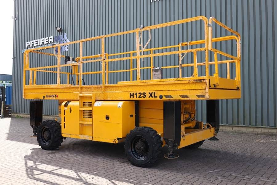 Haulotte H12SXL Diesel, 4x4 Drive, 12m Working Height, 700k