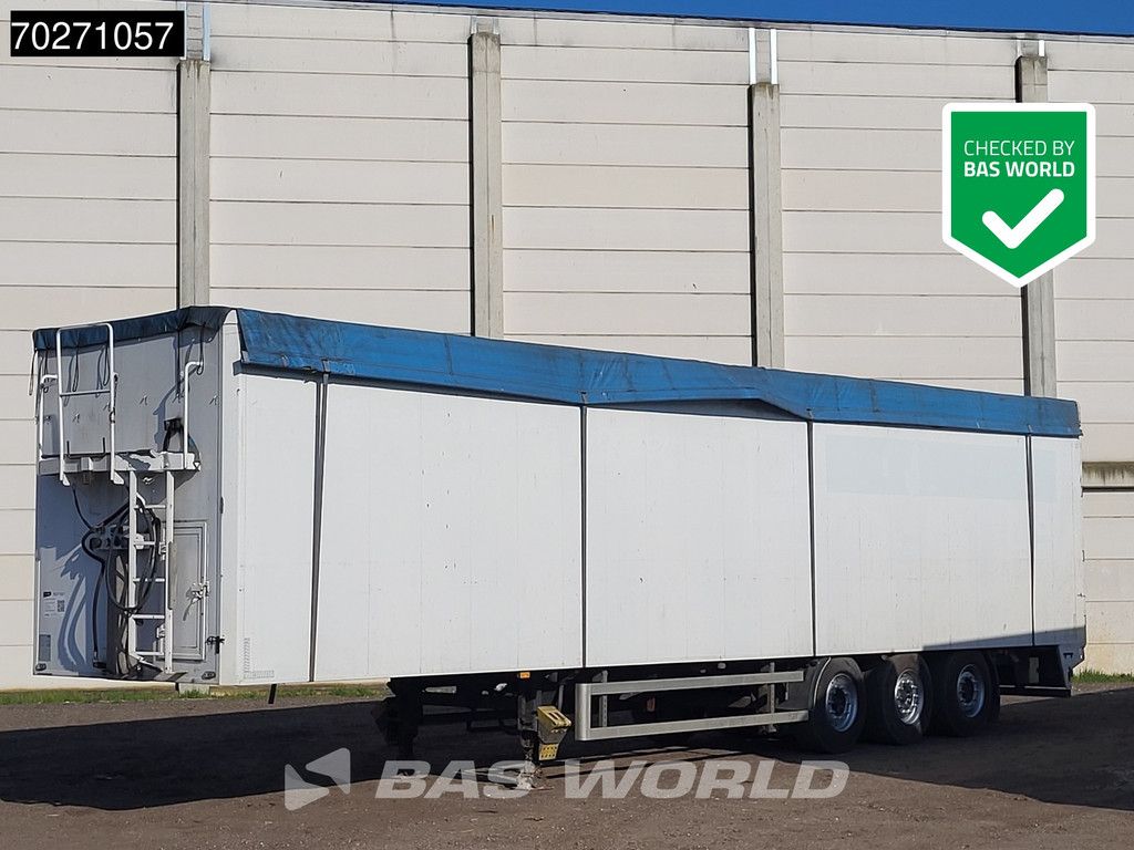Carnehl CSS/AL 3 axles 92m3 Lift Axle Door in headboard