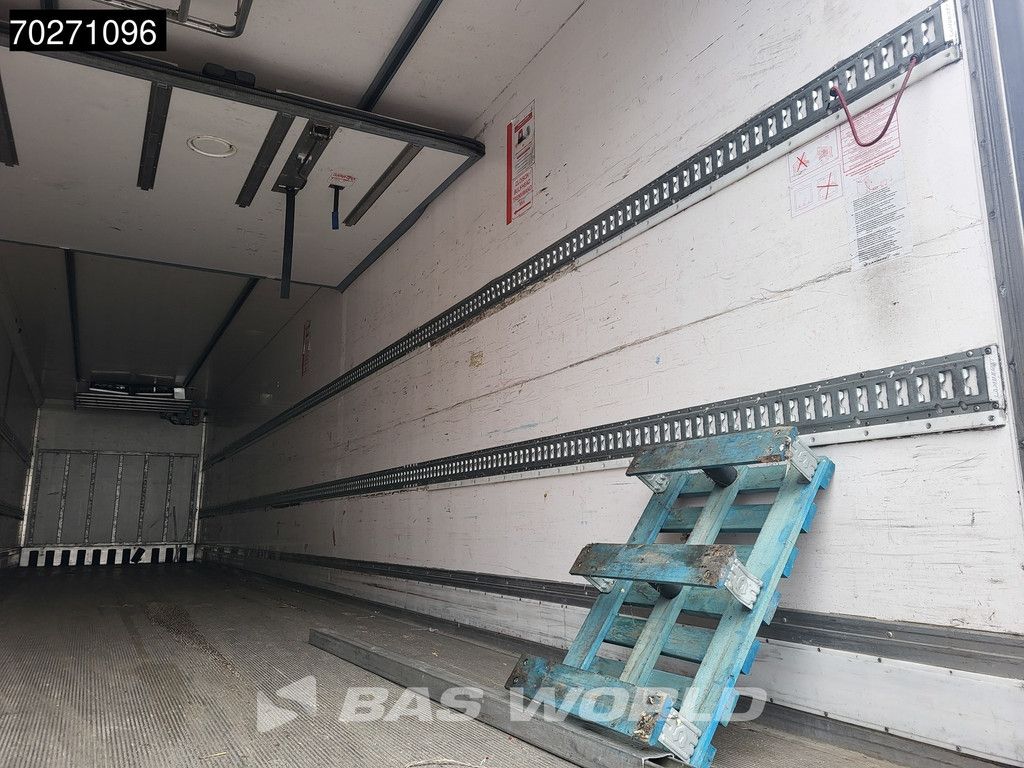 Lamberet SR2B-5T8-1B Tailgate Liftachse SAF Sliding Wall LBW
