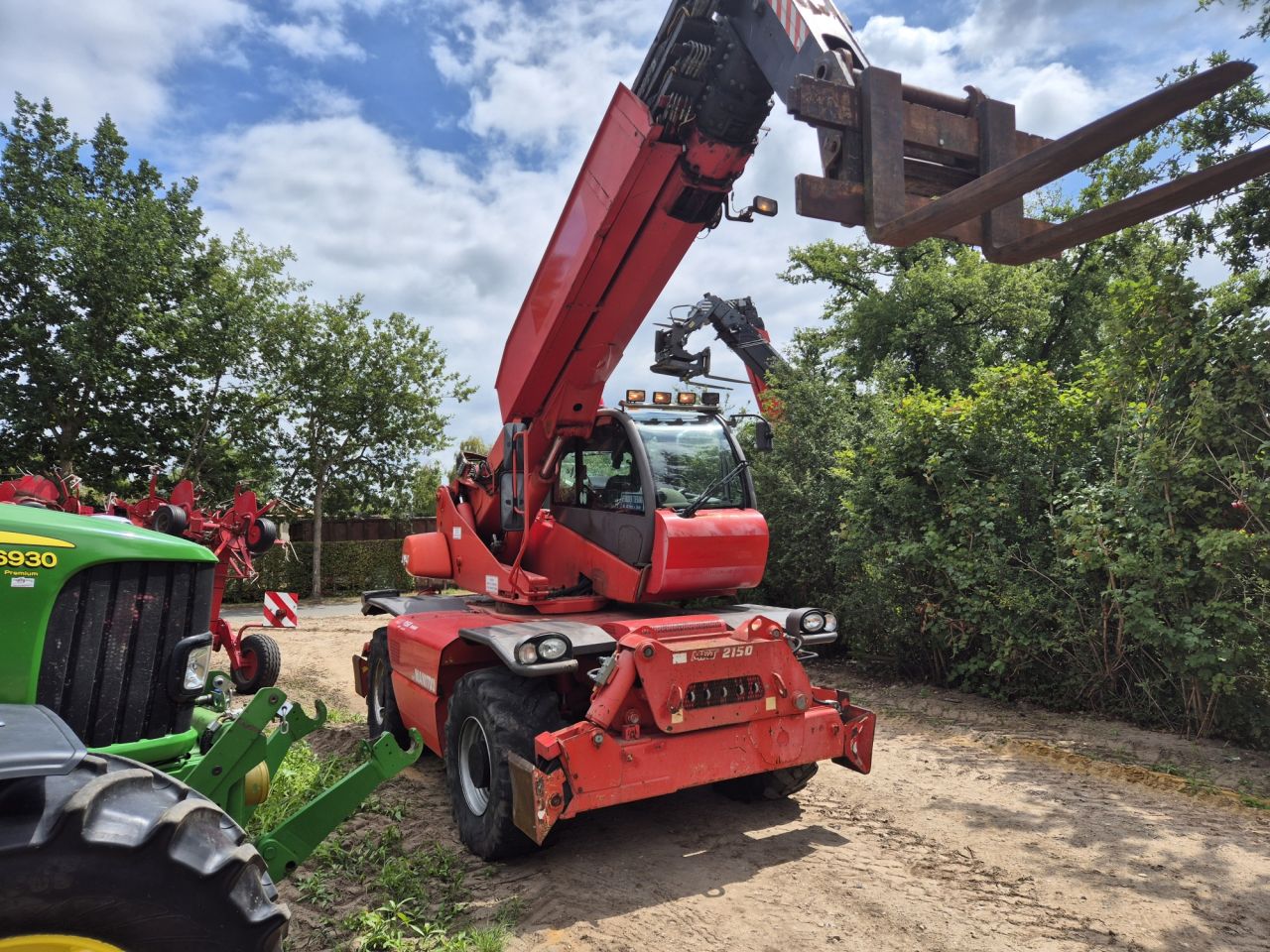 Gebruikte Manitou MRT 2150 roterende verreiker met hefhoogte 21m