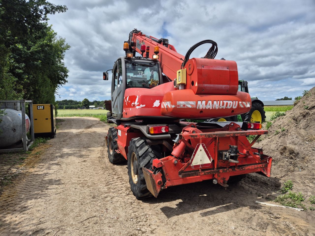 Gebruikte Manitou MRT 2150 roterende verreiker met hefhoogte 21m