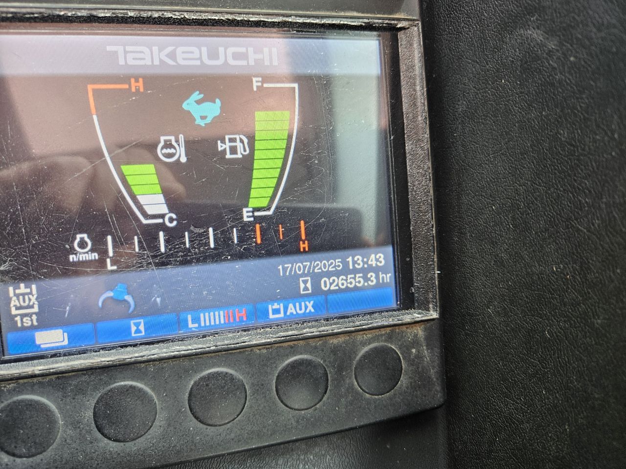 Takeuchi TB250-2 Stage V- 2600 uur