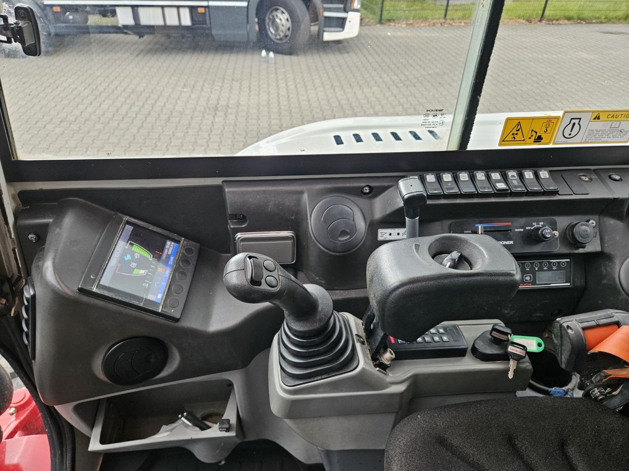 Takeuchi TB250-2 Stage V- 2600 uur