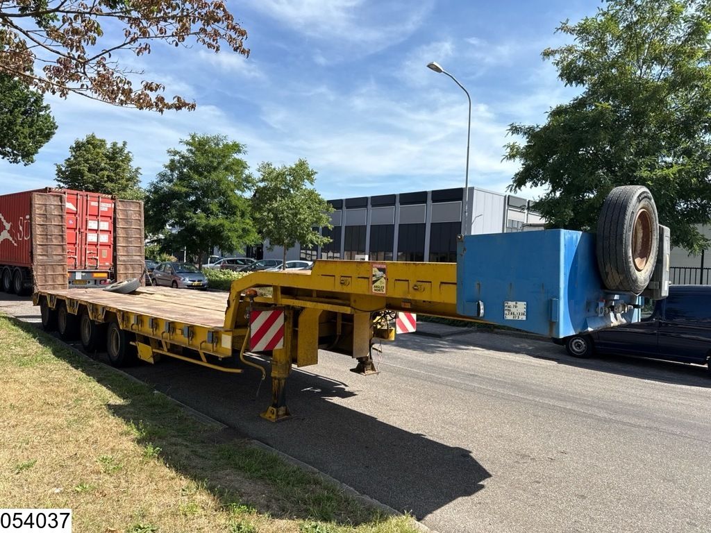 ACTM Lowbed 70.000 KG, 2,5mtr + 2x 0,35 mtr