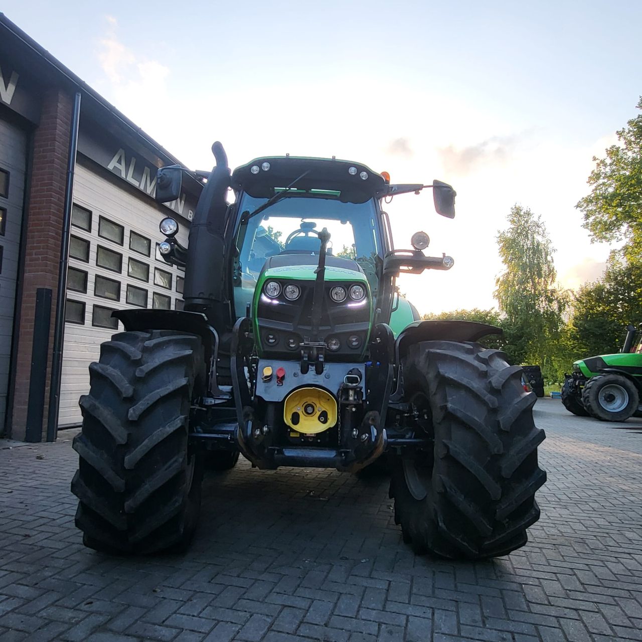 Deutz Fahr Agrotron TTV 6120.4