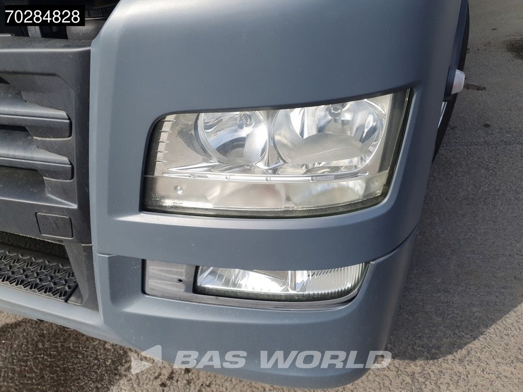 MAN TGX 18.460 4X2 XLX Mega Retarder 2x Tanks ACC Euro 6