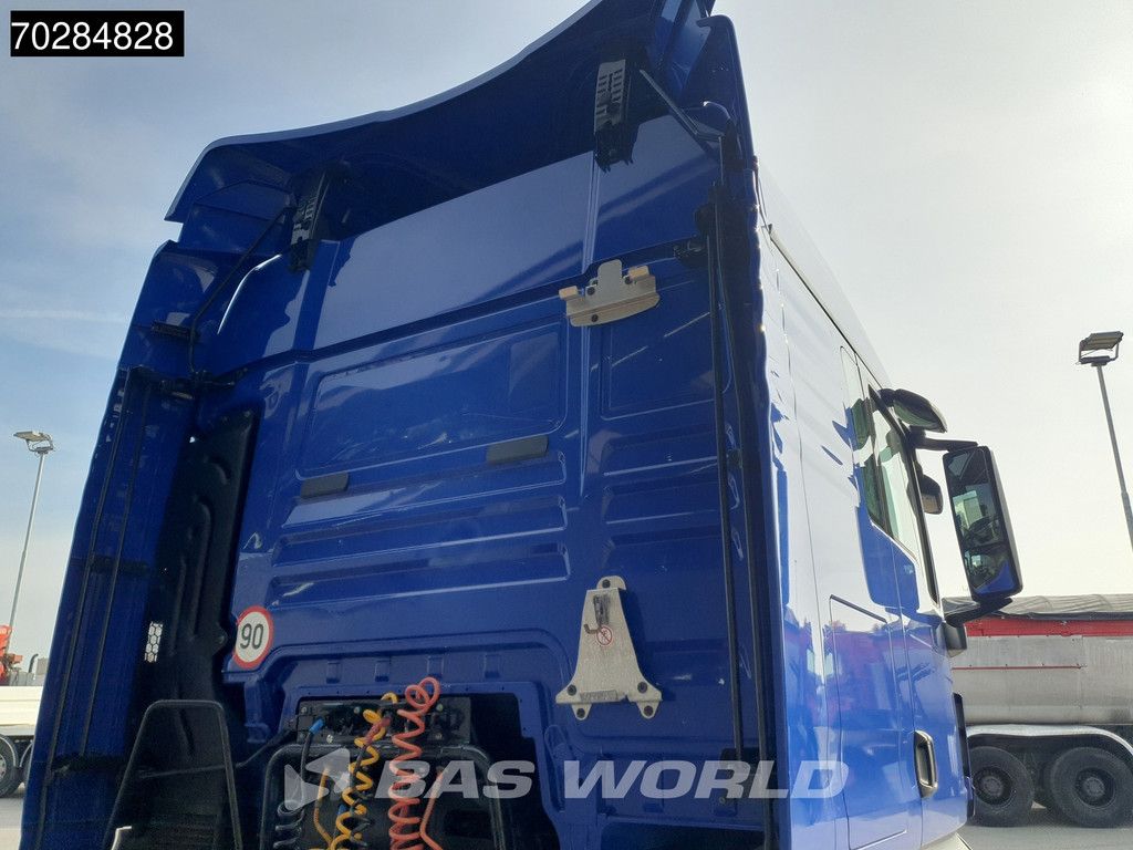 MAN TGX 18.460 4X2 XLX Mega Retarder 2x Tanks ACC Euro 6