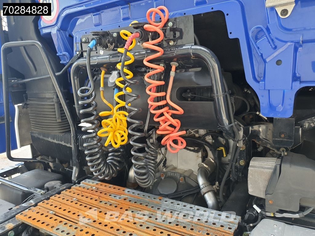 MAN TGX 18.460 4X2 XLX Mega Retarder 2x Tanks ACC Euro 6