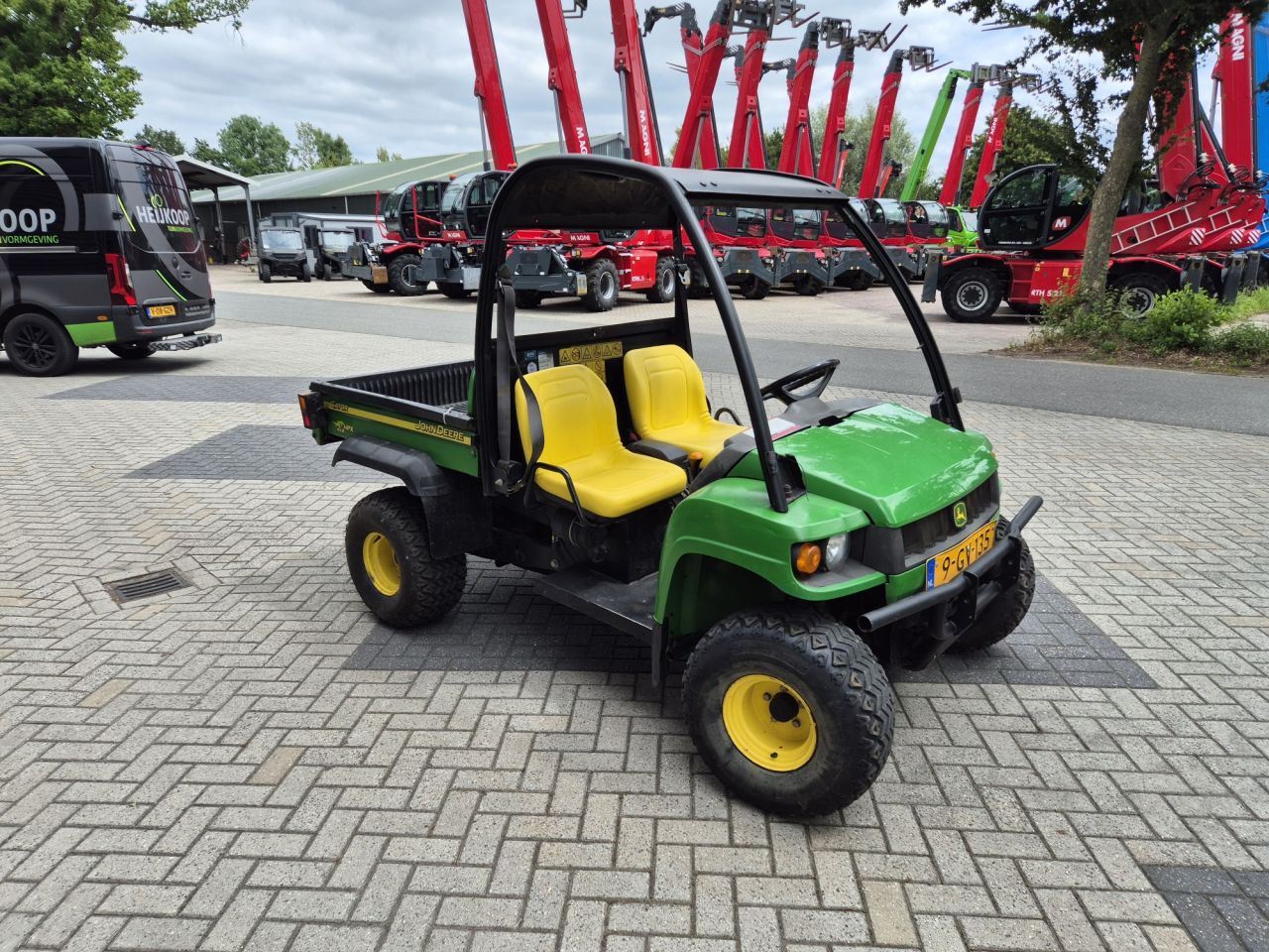 Gebruikte JOHN DEERE GATOR HPX 4 x 4
