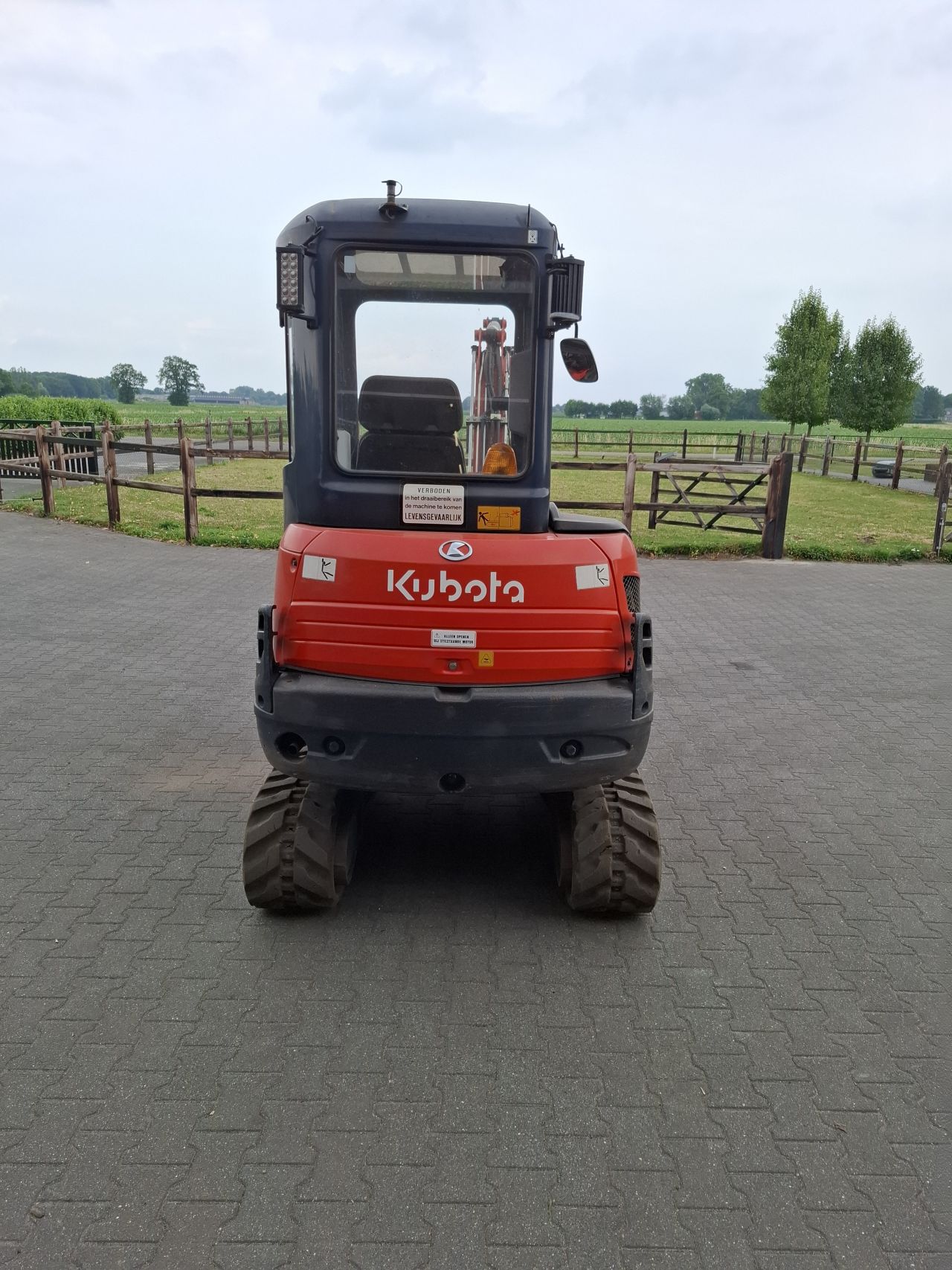 Kubota kx71-3