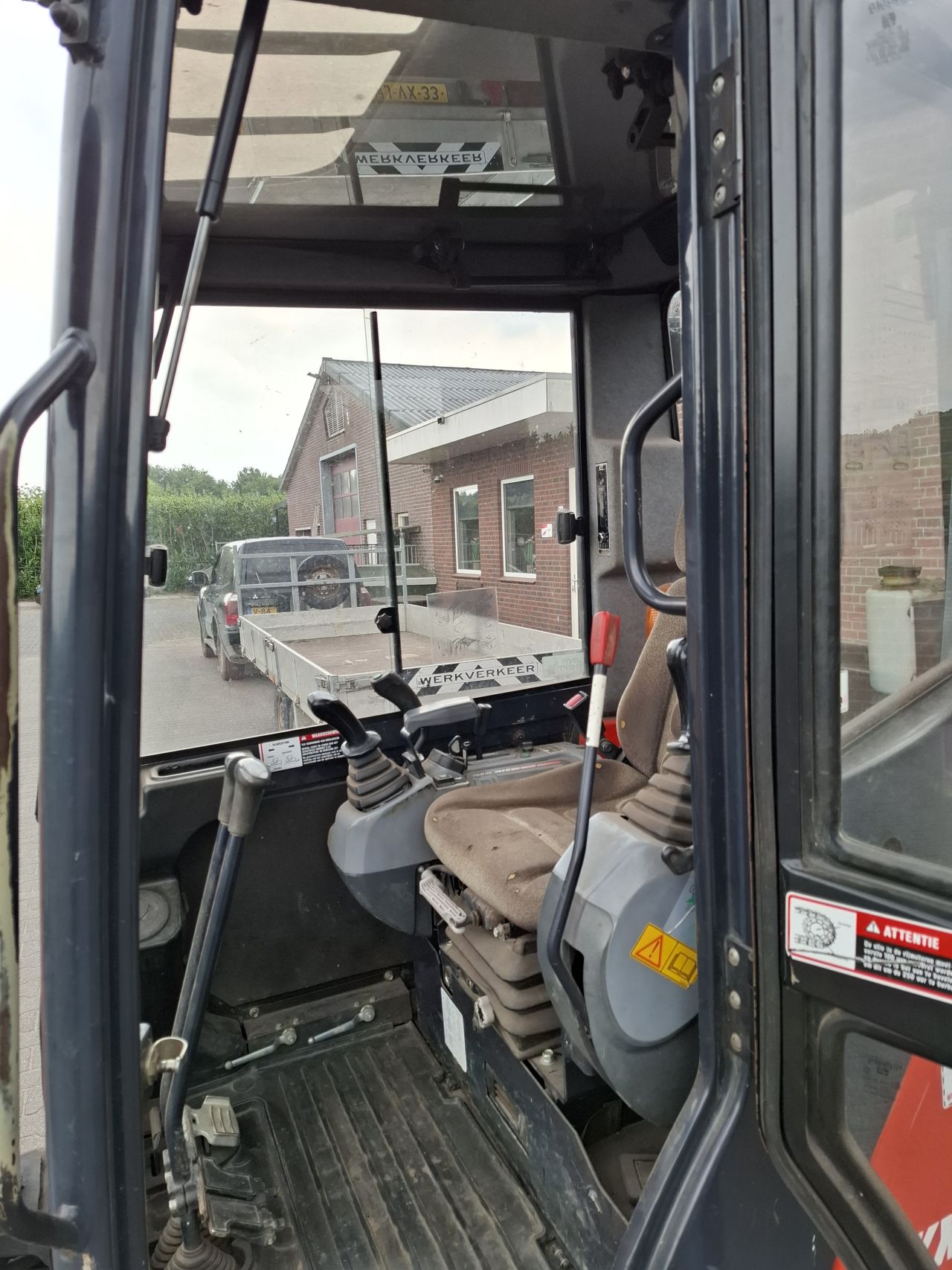 Kubota kx71-3