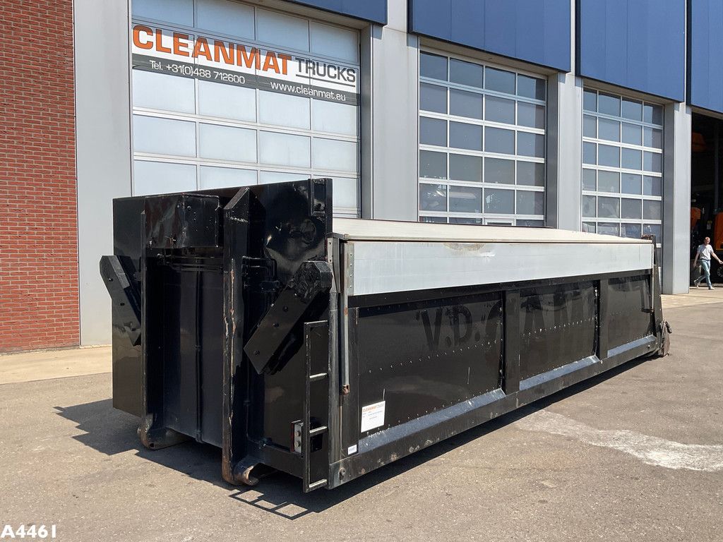 Container 18m³ met milieukleppen